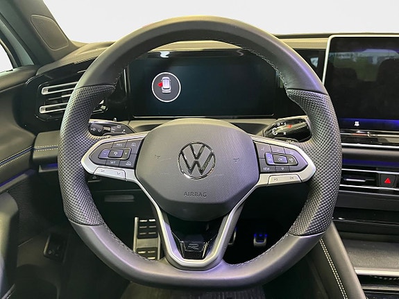 Volkswagen Tiguan 4 of 5