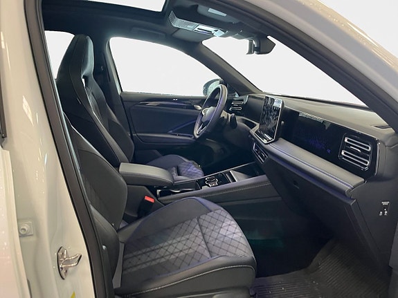 Volkswagen Tiguan 7 of 15