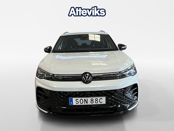 Volkswagen Tiguan 13 of 15
