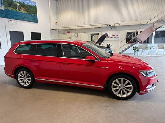 Volkswagen Passat 6 of 21