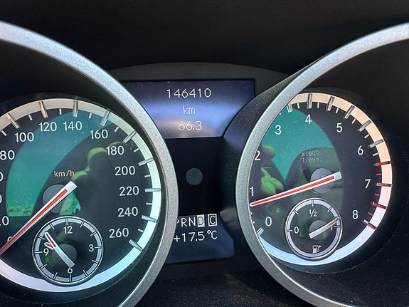 Mercedes-Benz SLK200 8 of 8