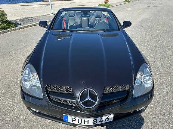 Mercedes-Benz SLK200 2 of 5
