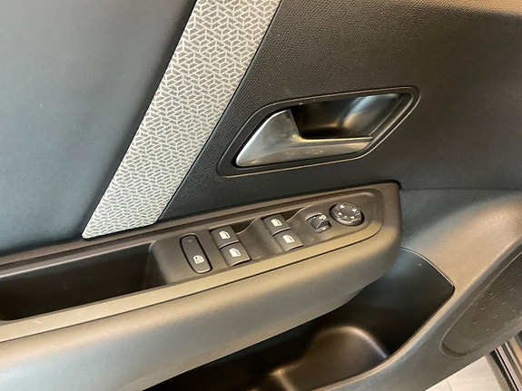 Citroen C4 9 of 16