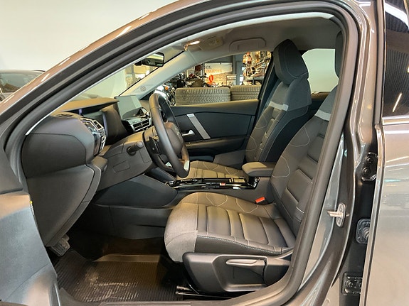 Citroen C4 8 of 16