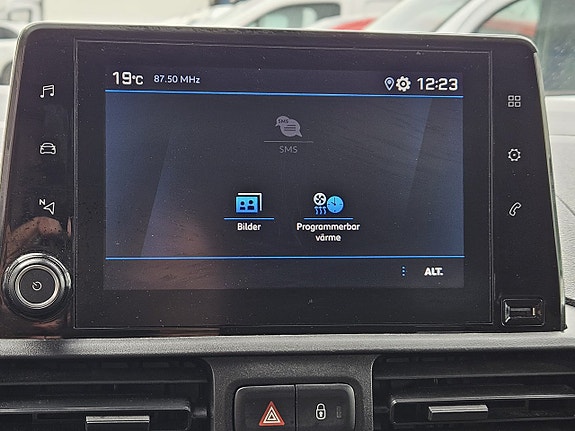 Peugeot Partner 18 of 26