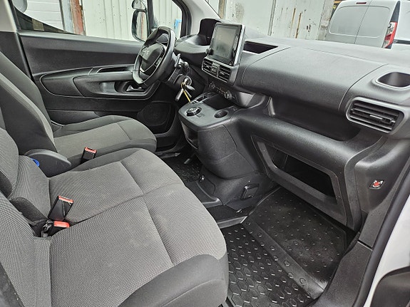 Peugeot Partner 15 of 26