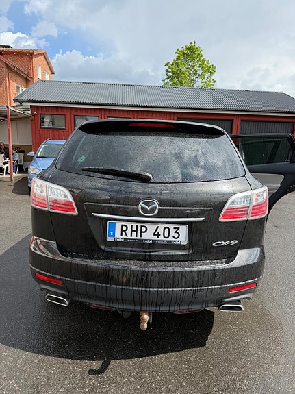 Mazda CX-9 4 of 5