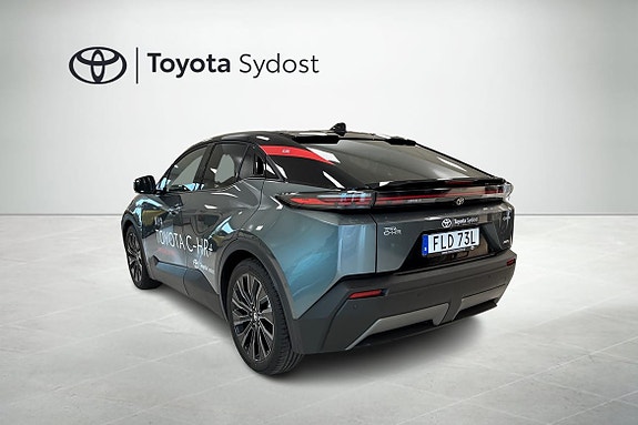 Toyota C-HR+ 2 of 18