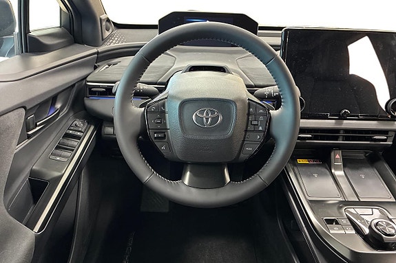 Toyota C-HR+ 9 of 18