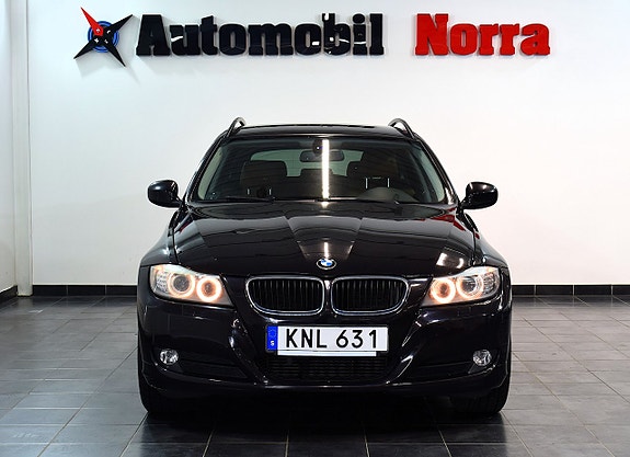 BMW 320d 3 of 5
