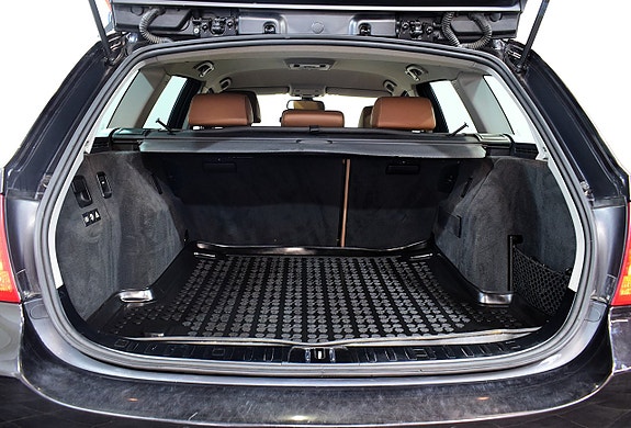 BMW 320d 18 of 18