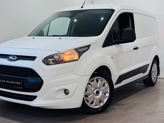 Ford Transit Connect 3 of 5
