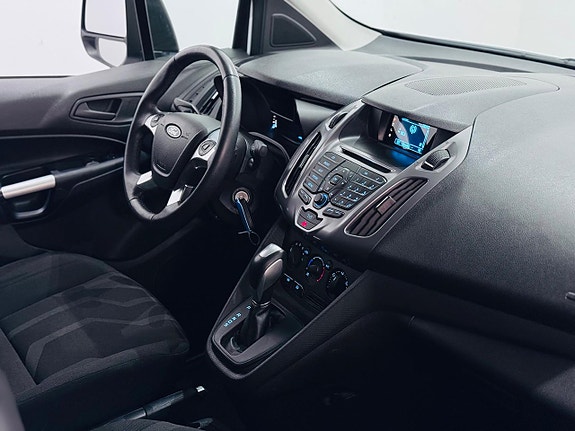 Ford Transit Connect 5 of 5
