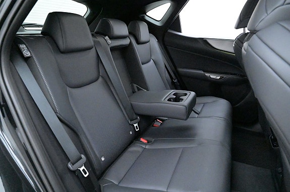 Lexus NX450h+ 25 of 27
