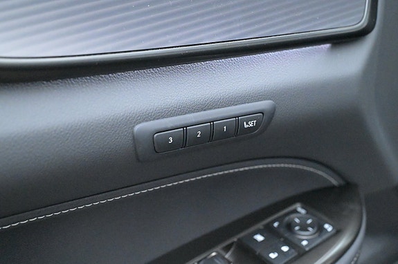 Lexus NX450h+ 12 of 27