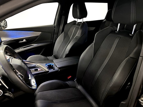Peugeot 5008 5 of 5