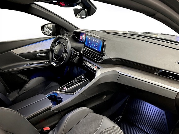 Peugeot 5008 12 of 16