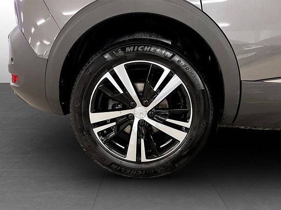 Peugeot 5008 15 of 16