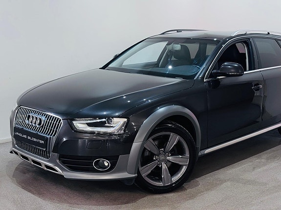 Audi A4 allroad 2 of 5