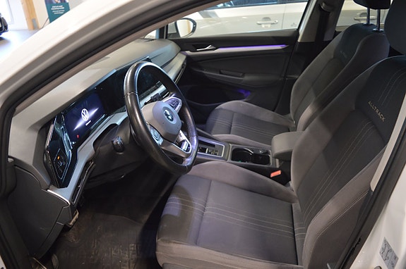 Volkswagen Golf Alltrack 8 of 15