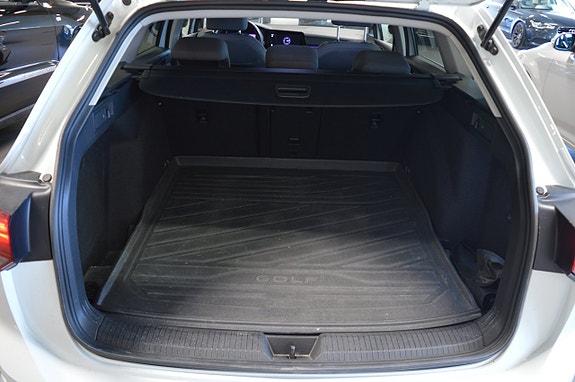 Volkswagen Golf Alltrack 15 of 15
