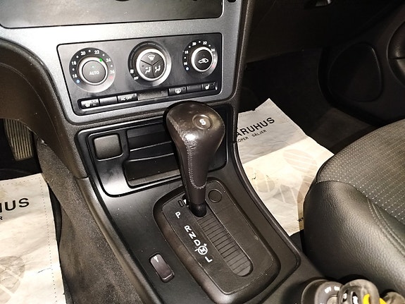 Saab 9-5 20 of 27