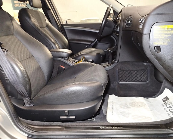 Saab 9-5 18 of 27