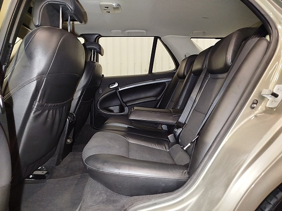 Saab 9-5 14 of 27