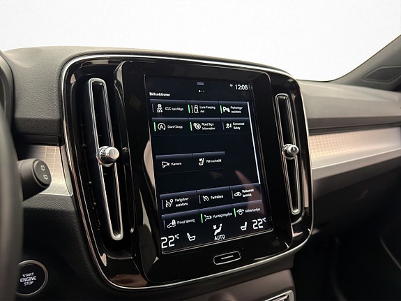 Volvo XC40 22 of 30