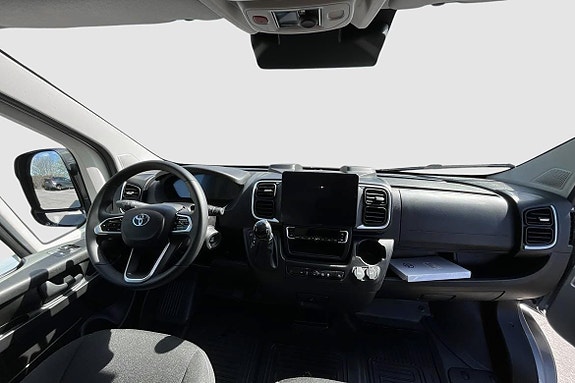 Toyota ProAce Max 8 of 11
