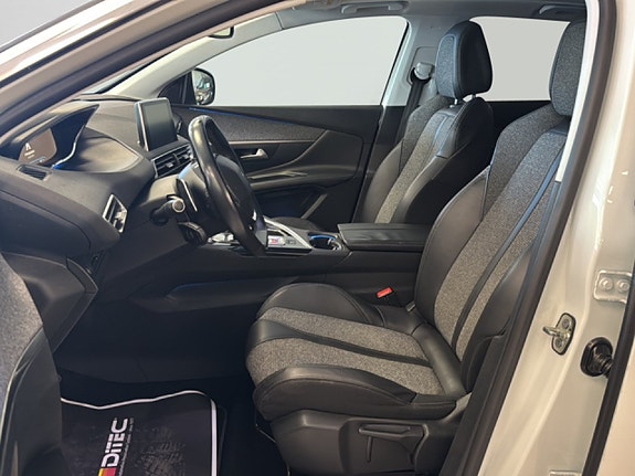Peugeot 3008 7 of 16
