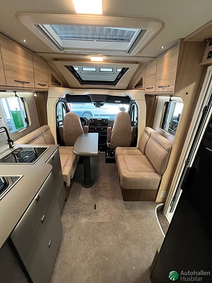 Eura Mobil Profila T 726 QF MB 7 of 13