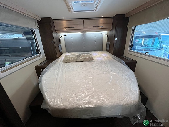Eura Mobil Profila T 726 QF MB 4 of 13
