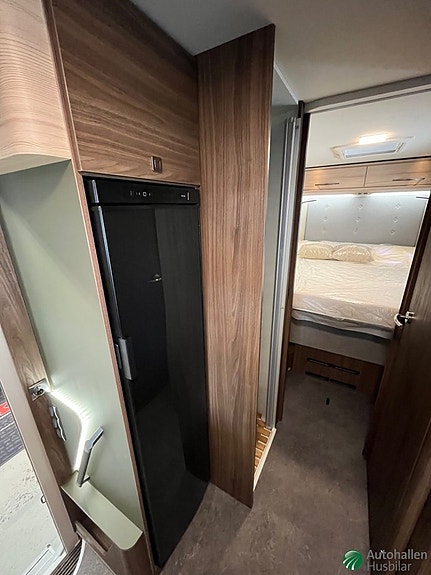 Eura Mobil Profila T 726 QF MB 6 of 13