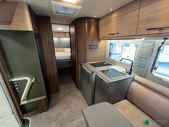 Eura Mobil Profila T 726 QF MB 5 of 13