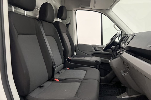Volkswagen Crafter 30 of 30