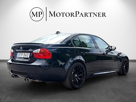 BMW M3 7 of 15