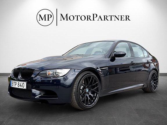 BMW M3 3 of 5