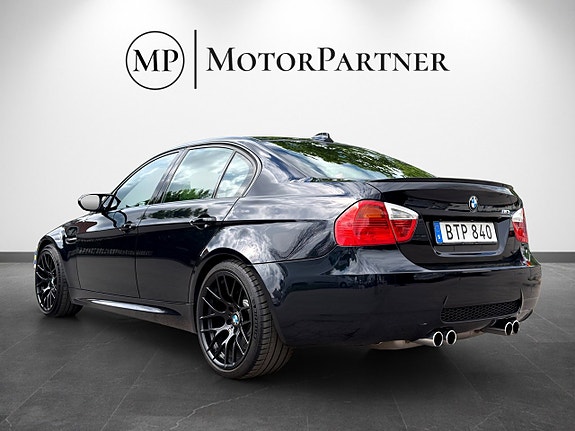 BMW M3 5 of 5