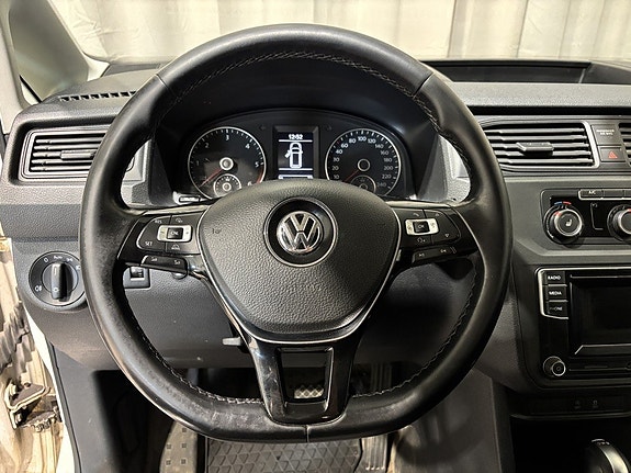 Volkswagen Caddy 15 of 26