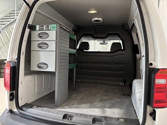 Volkswagen Caddy 10 of 26