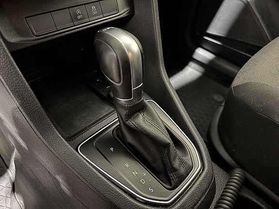 Volkswagen Caddy 16 of 26
