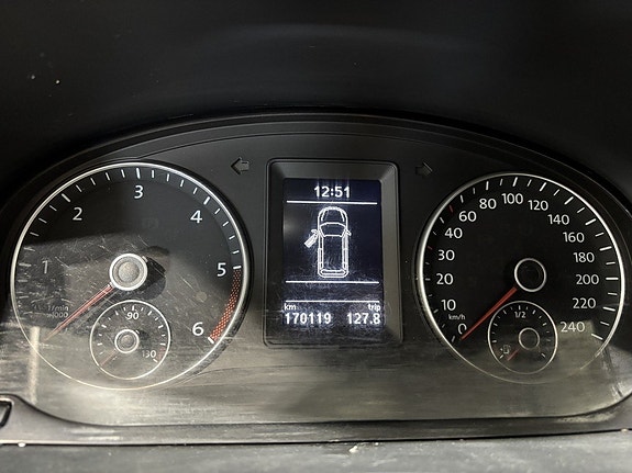Volkswagen Caddy 25 of 26