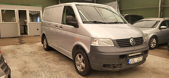 Volkswagen Transporter 4 of 5