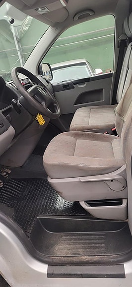 Volkswagen Transporter 11 of 14