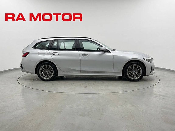 BMW 330e 5 of 27