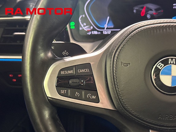 BMW 330e 13 of 27