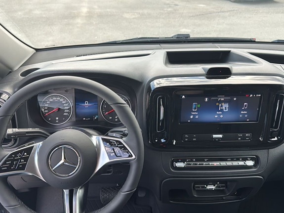 Mercedes-Benz Vito 119 9 of 13