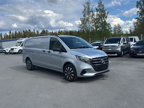 Mercedes-Benz Vito 119 2 of 5