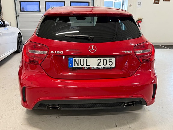 Mercedes-Benz A180 5 of 5